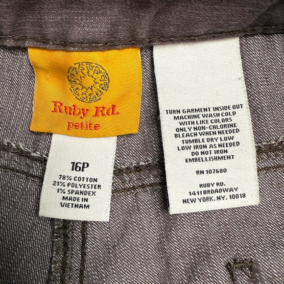 Ruby Rd. Embellished Straight Leg Pants Size 16 | Brown Beaded Floral Pocket - Picture 5 of 5